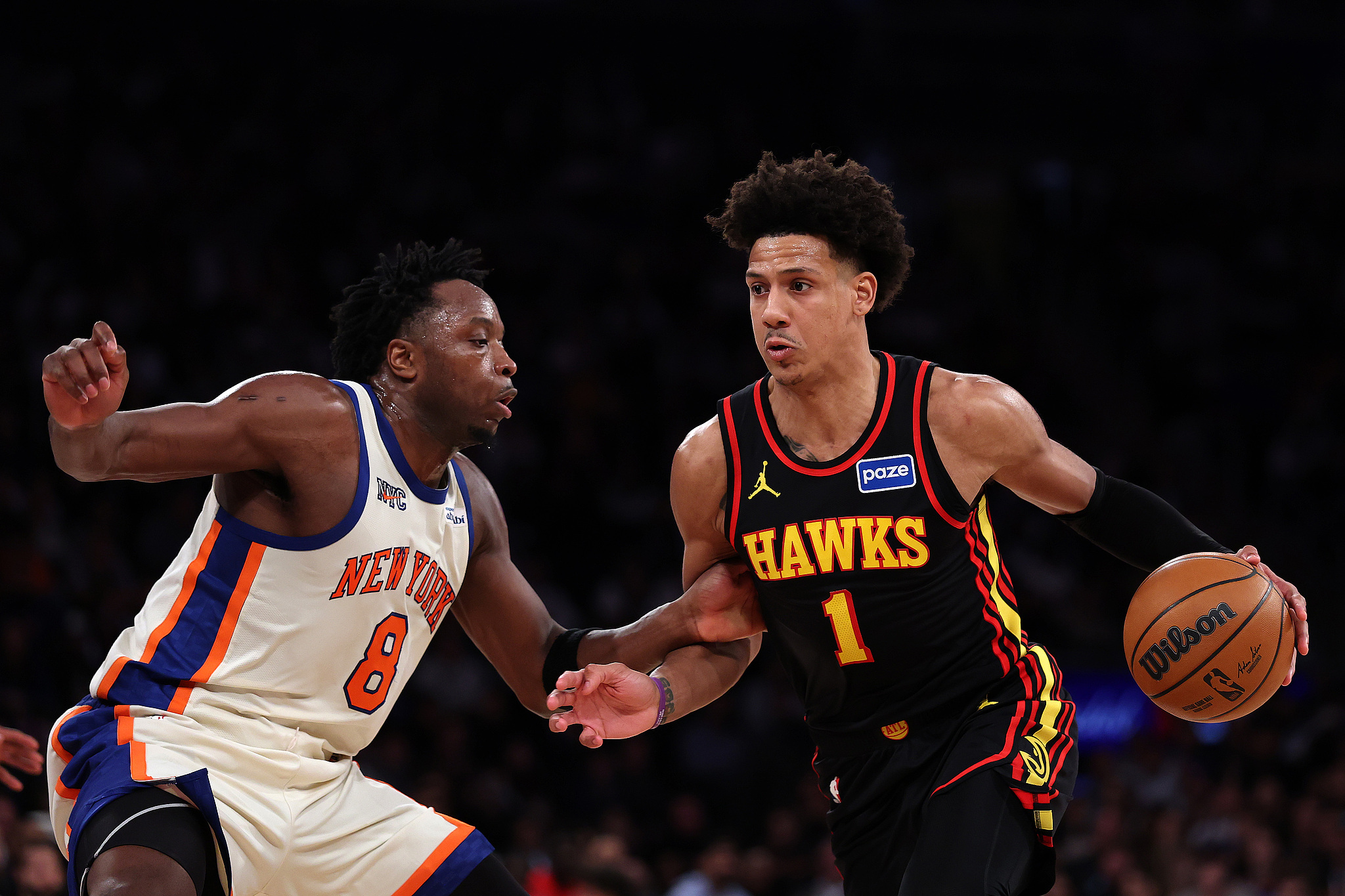 杰伦·约翰逊18+10+11布伦森24+5 老鹰客胜尼克斯